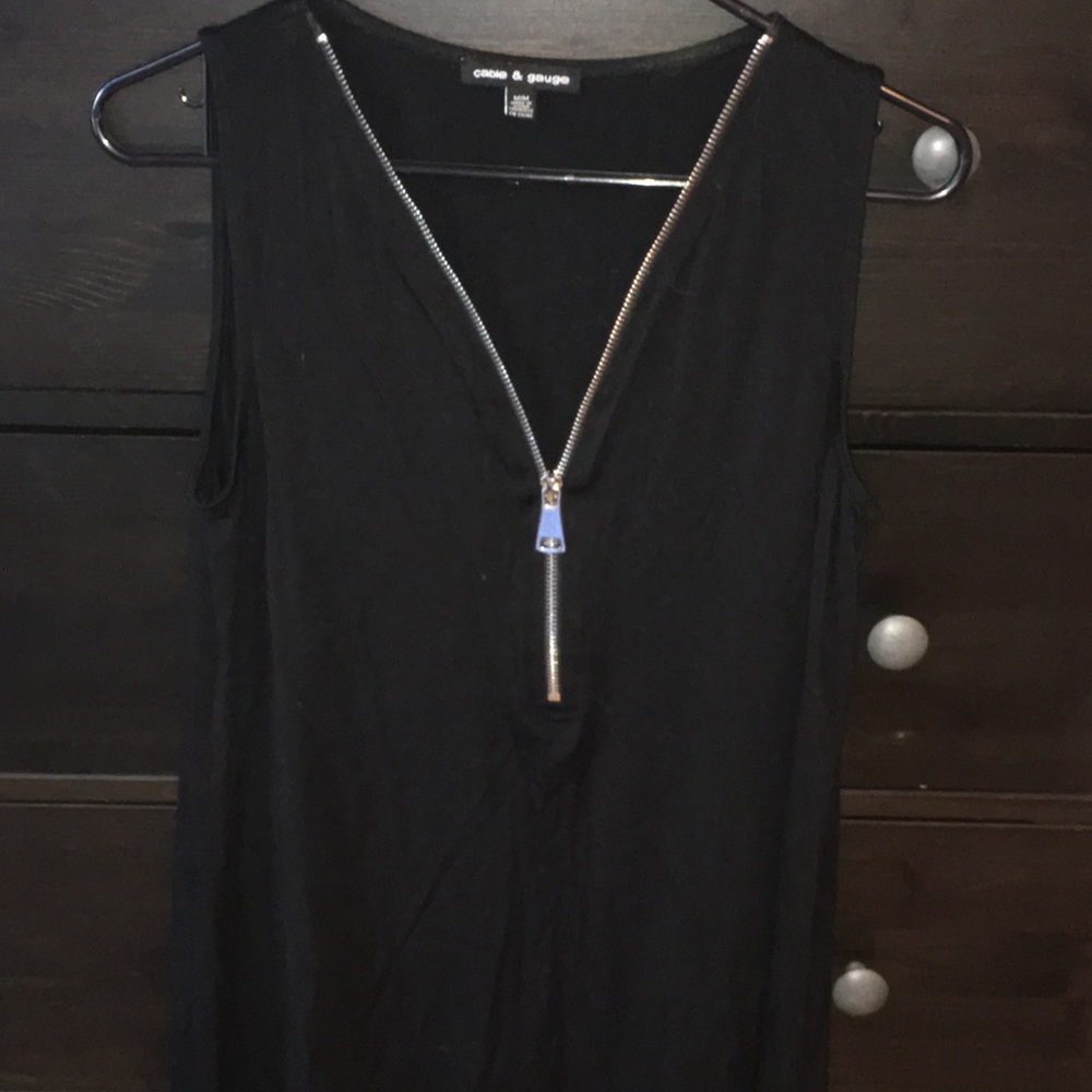 Black zipper top
